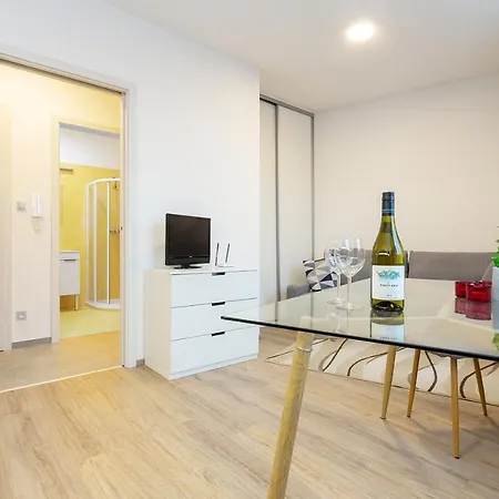 Apartment Harfa Prag