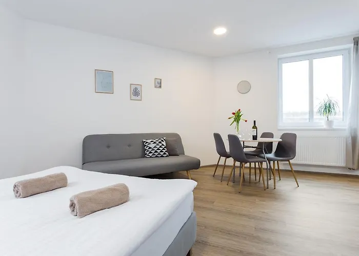 Harfa Apartment *